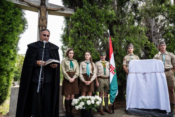 grief-care-memorial-service-outdoor-ceremony-scouts-and-minister